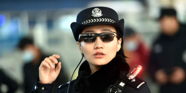 China ochelari recunoastere faciala AFP