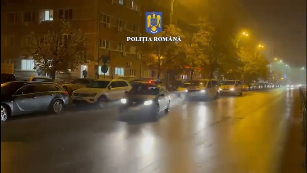 Doi hoți, care au furat peste 4000 de euro de la un străin, au fost prinși de polițiști  VIDEO
