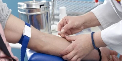 Constanţa: Bani pentru laboratoarele de analize medicale