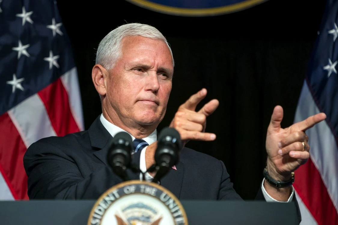 Vicepreşedintele SUA, Mike Pence