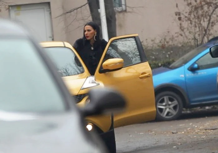 Primele poze cu Lavinia Pârva gravidă. Imaginile sunt realizate în prima săptămână din decembriefoto: Mihai Ionescu