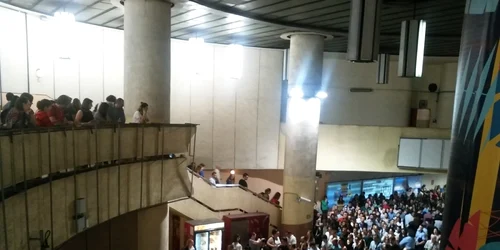 Aglomeratie metrou FOTO Dorina 