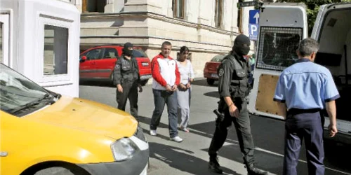 Mircea şi Virginia Eftimoiu au fost arestaţi preventiv la 26 iulie 2010 