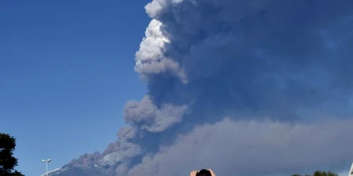 Eruptia vulcanului etna 25 decembrie 2018. FOTO EPA-EFE