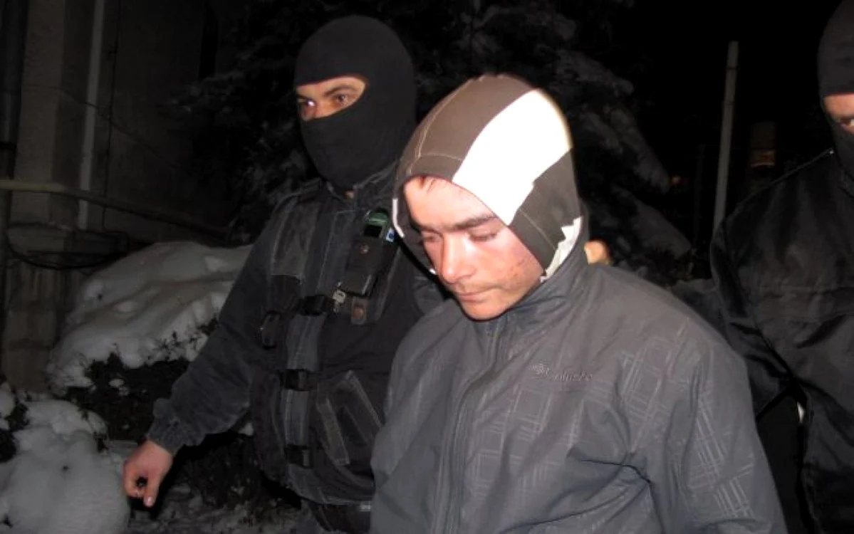 Alexandru Tănase, hoţul pe atunci de 16 ani, a fost capturat pe 25 ianuarie 2011, la 11 zile după comiterea furtului. FOTO arhivă Adevărul Ploieşti
