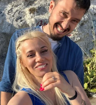 Anisia a primit inelul în Grecia foto: Instagram 