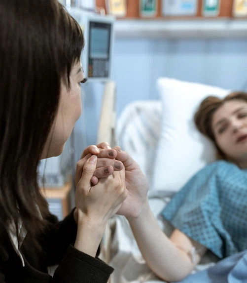 Românca a întârziat la serviciu ca să-și îngrijească mama bolnavă de cancer