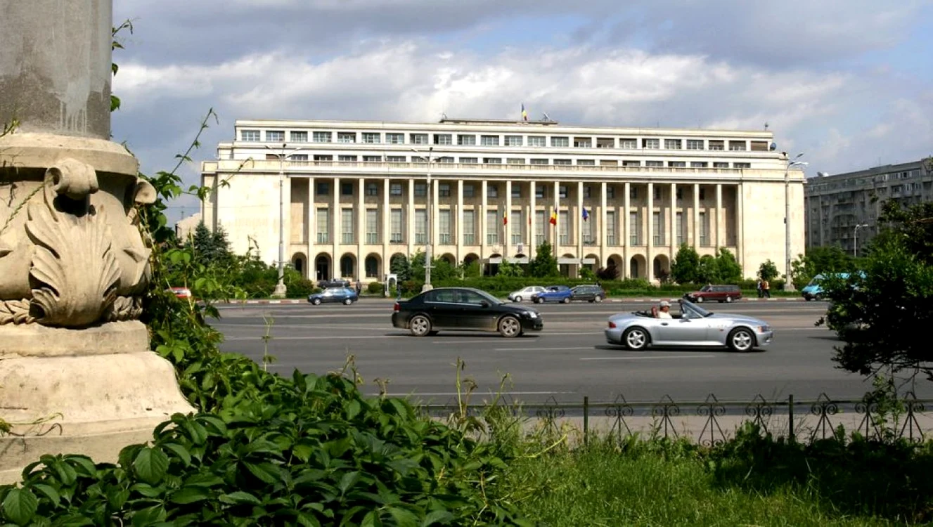Palatul Victoria Guvern FOTO rfi.ro