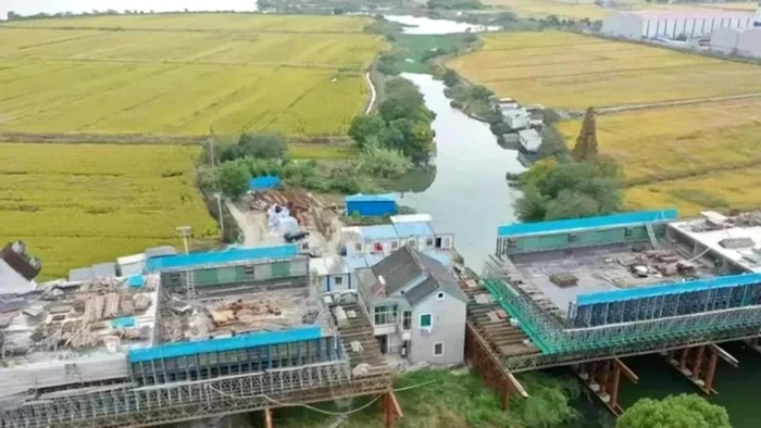 Proprietara unei case a întârziat un proiect feroviar de 5,3 miliarde / foto: captura Youtube