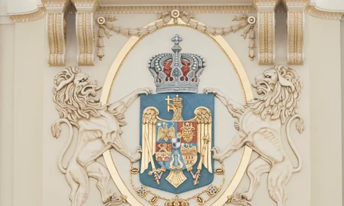 Funeraliile Regelui Palatul Regal (8) jpeg