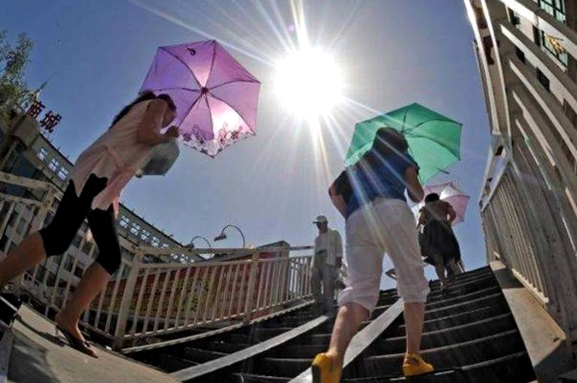 În următoarele două zile cerul se va acoperi treptat în toate regiunile, dar temperaturile vor rămâne ridicatefoto: Click!