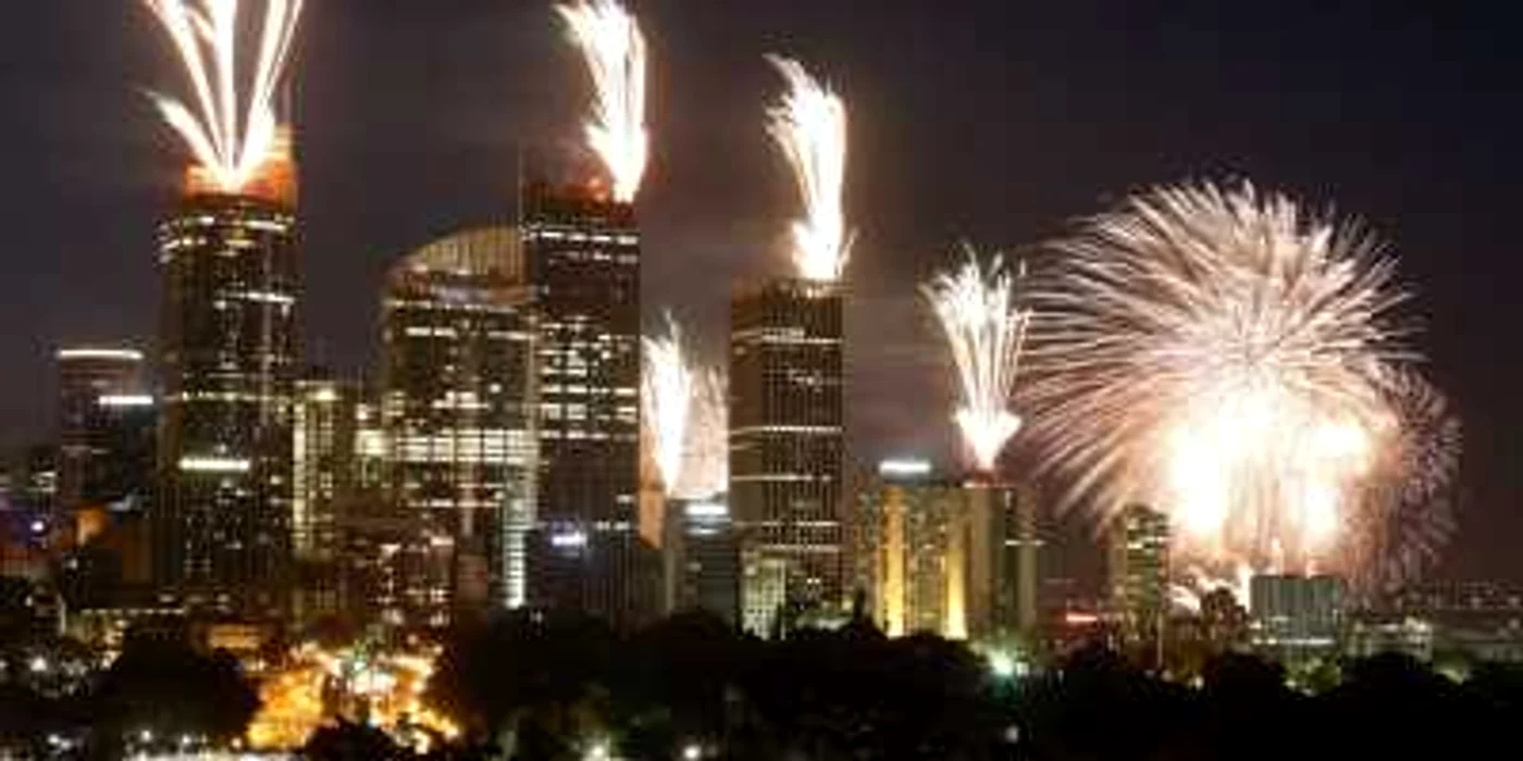 Focurile de artificii care au luminat Sydney la trecere din anul 2012 în 2013 FOTO Reuters