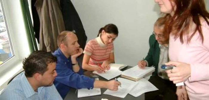 Târgu Mureş: Masterate unice pentru reforma învăţământului