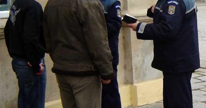 Brăila:Poliţiştii anchetează un caz de abuz de încredere
