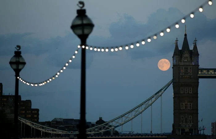 superluna 10 august reuters