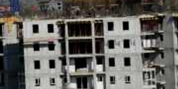 Construcţiile, scăderi pe toată linia