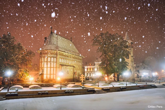 Ninsoare la Piatra Neamț FOTO Alex Pers