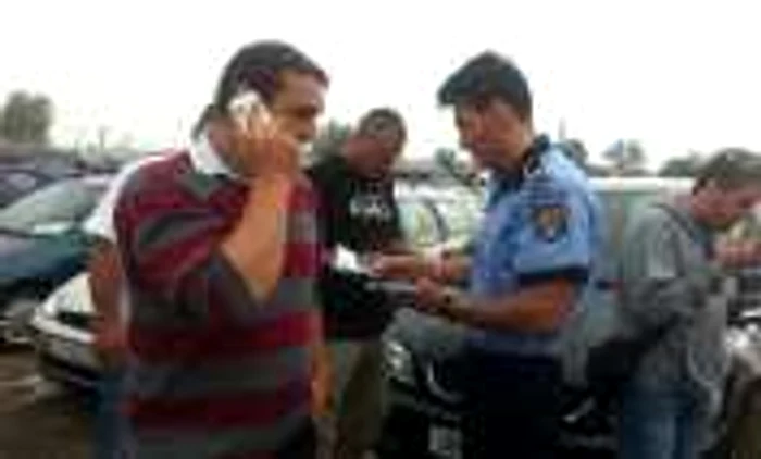 Campania „Nu-ţi lăsa maşina la îndemâna hoţilor!” 