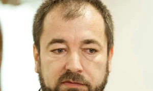 „Autorităţile au învăţat să respecte organizaţiile de pacienţi“ dialog cu Iulian PETRE jpeg