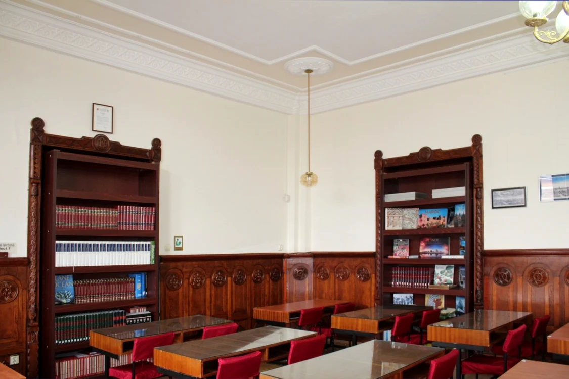 biblioteca