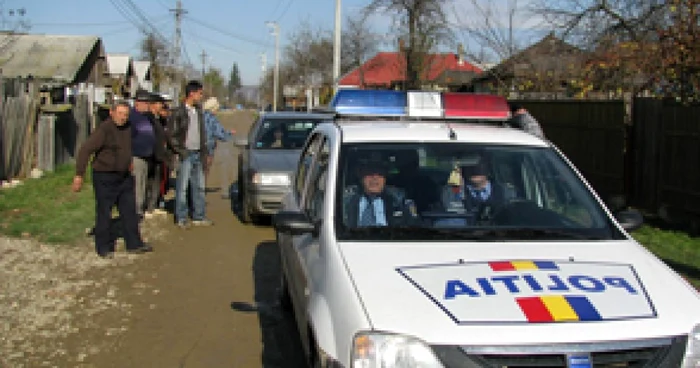 Bacău: Copiii-cascadori din Livezi au fost iertaţi de poliţişti (UPDATE)