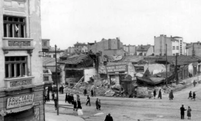 Bombardarea Bucureştilor în ’44: mii de morţi şi sute de clădiri făcute praf (Fotografii şocante) jpeg