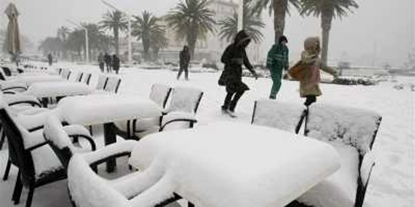Locuitorii din Split nu sunt obişnuiti cu gerul siberian care a lovit Europa