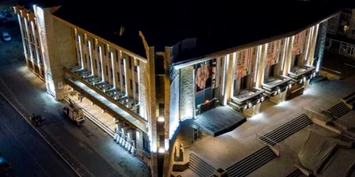 cladiri iluminate ambiental in deva