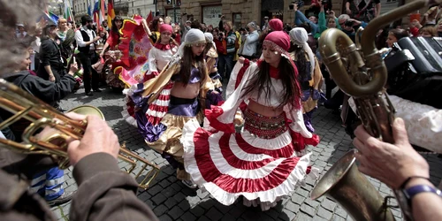 tigani festival praga reuters