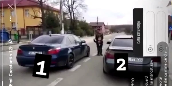 Copil pus să dea startul unei curse ilegale de mașini în județul Vâlcea Sursă captură video FB jpg