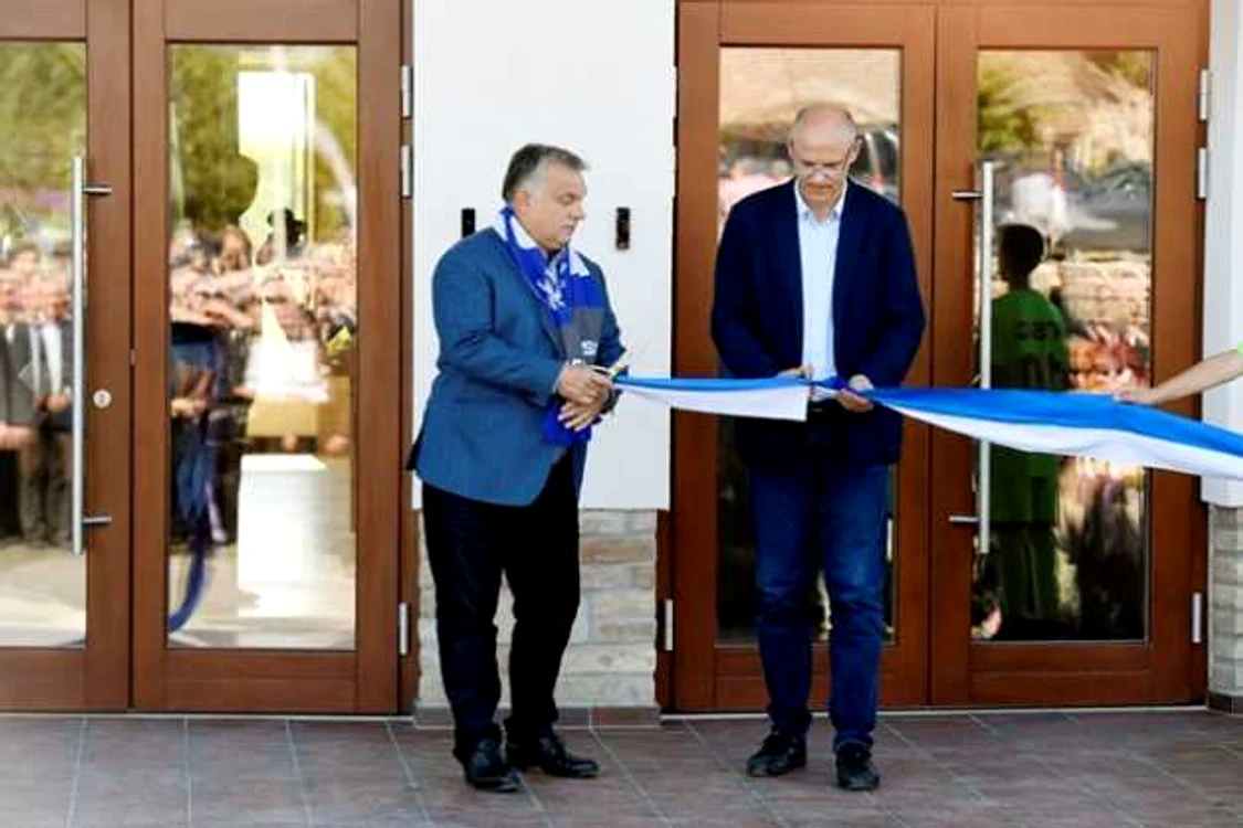Viktor Orbán la inaugurarea Academiei de fotbal de la Backa Topola FOTO MTI