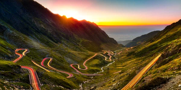 Transfăgărăşan în zilele noastre Foto europaturism ro