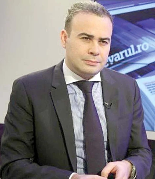 Dragoş Vâlcov, ministrul finanţelor