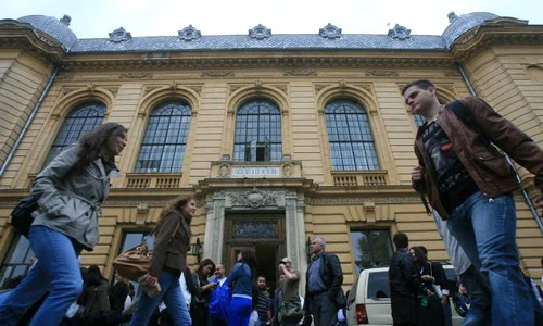 La Medicină sunt 450 de locuri, plus 250 de locuri cu taxă jpeg