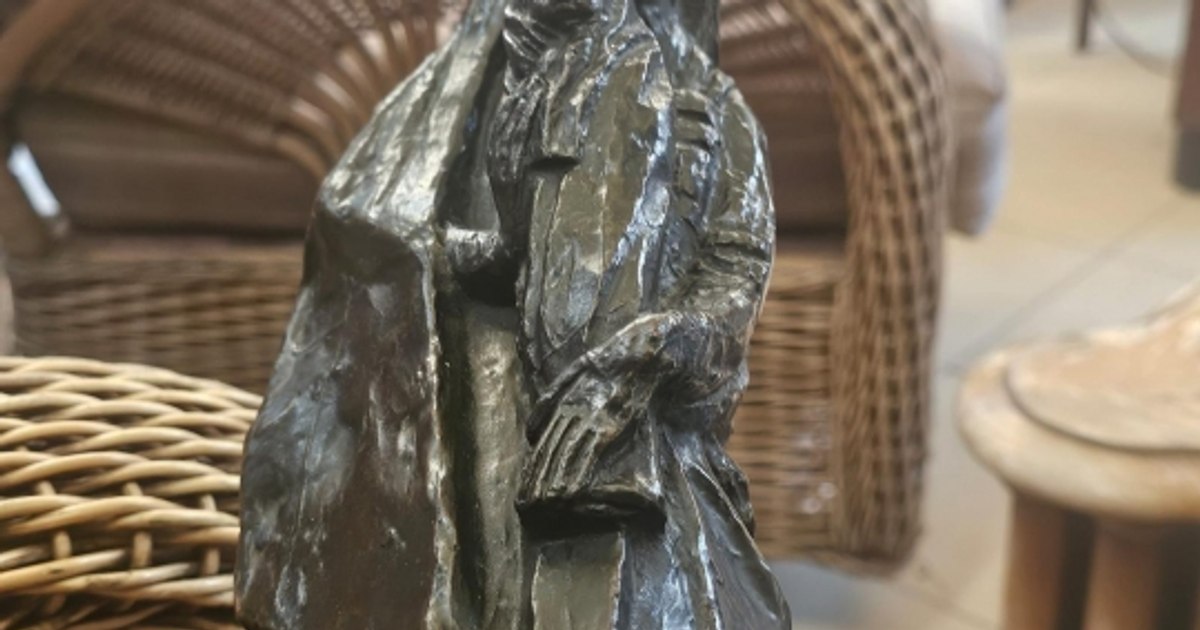 Statueta furată din Franța găsită la Constanța după 8 ani Statueta furată din Franța găsită la Constanța după 8 ani