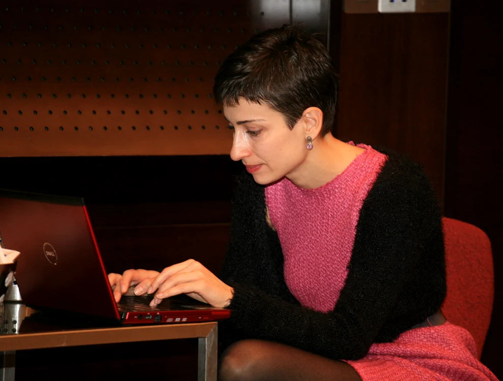 "O casă se construieşte din cărămizi" interviu cu Oana MARINESCU jpeg