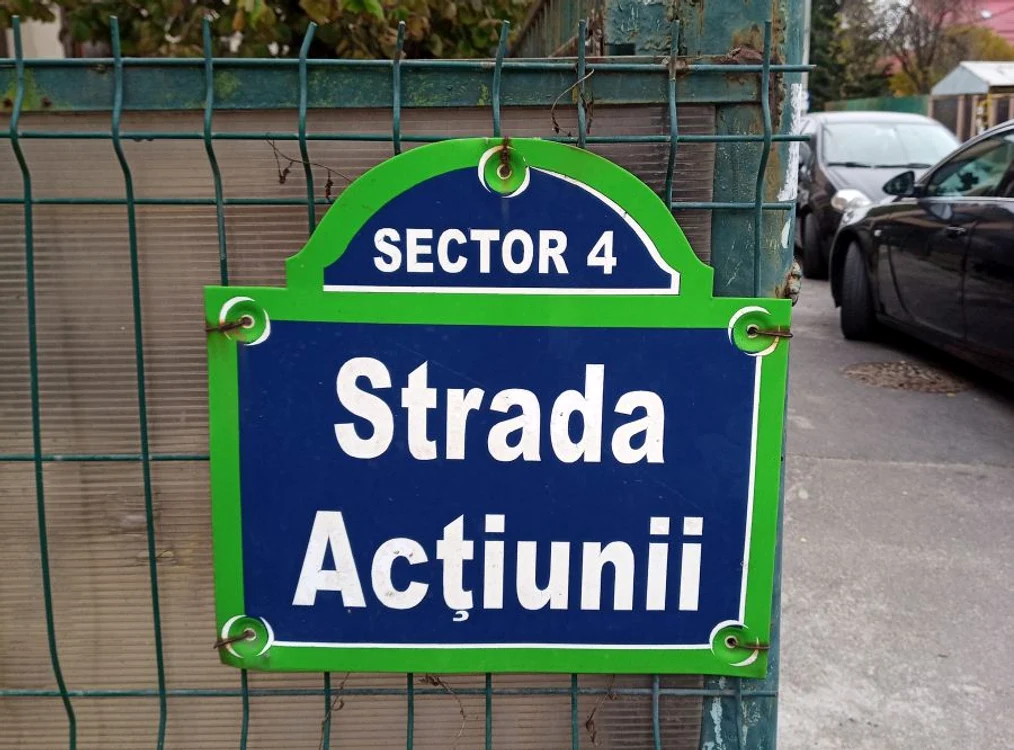 Cu ochii n 3,14 jpeg
