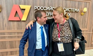 sosoaca si sor jpg