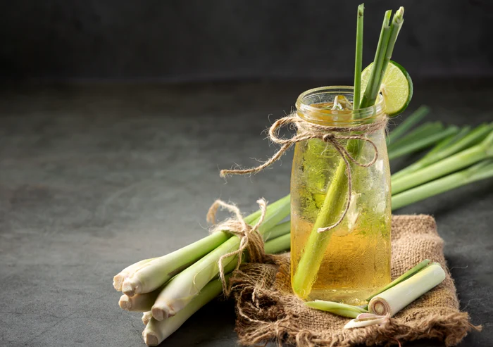Lemongrassul poate echilibra nivelul de colesterol din sânge.Foto: Shutterstock