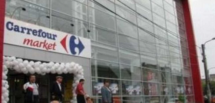 Carrefour se retrage din Rusia, după patru luni