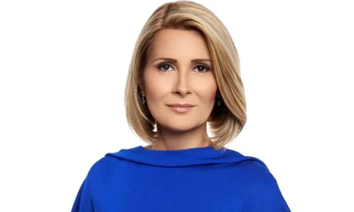 Alessandra Stoicescu machiaj jpeg