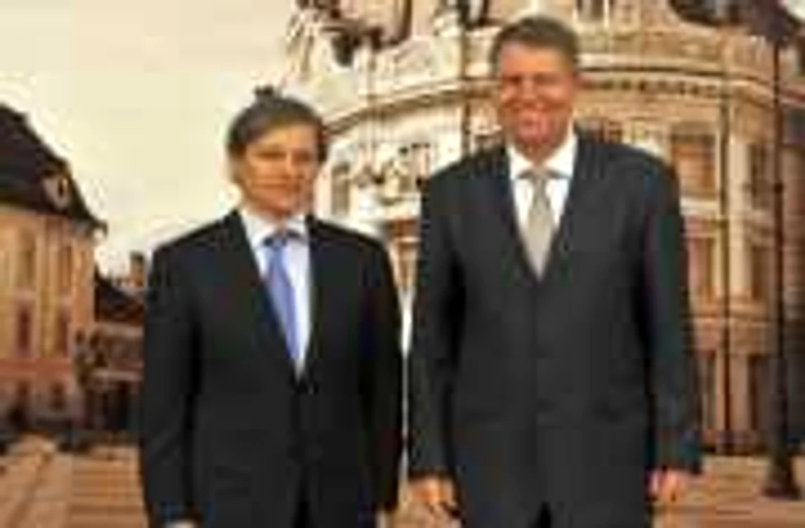 Dacian Cioloş şi Klaus Iohannis au avut o discuţie în pregătirea summitului de la Varşovia FOTO Arhiva Adevărul