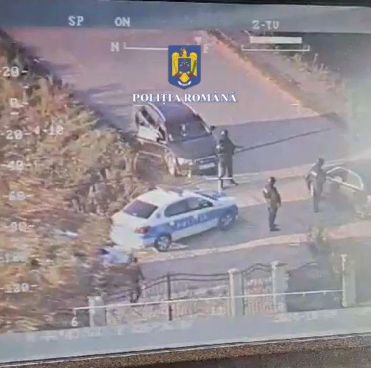 Peste 200 de poliţişti au descins la clanurile interlope din Bărbuleşti. Foto: Poliţia Română