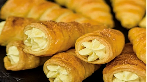 cannoli cu crema de vanilie jpg