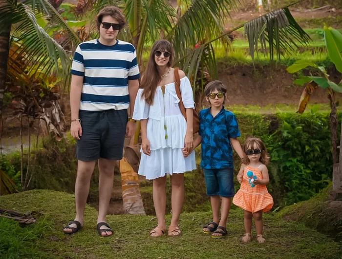 Barbu, Dana Rogoz, Vlad și Lia