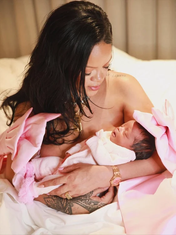 Rihanna a născut în septembrie 2025 (Foto: Instagram)