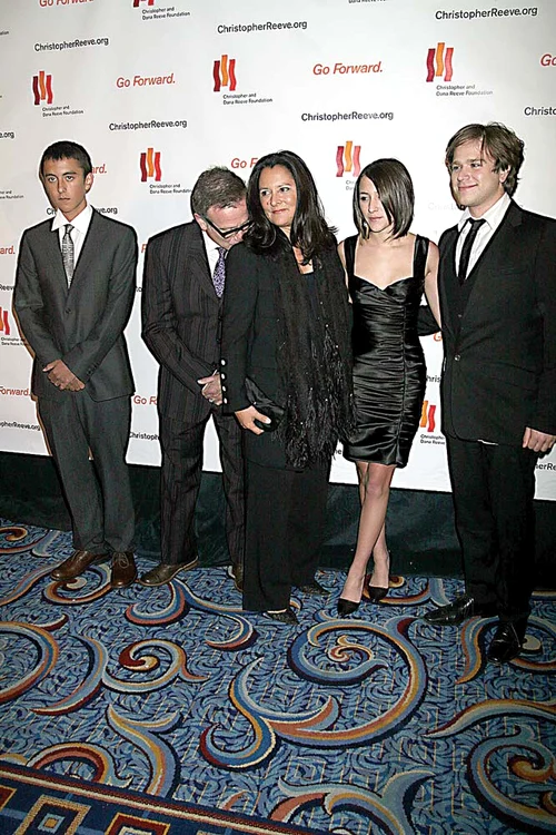 În 2007, alături de a doua soţie,  Marsha Garces, şi cei trei copii,  Cody (23 de ani), Zelda (25 de ani)  şi Zachary (31 de ani)