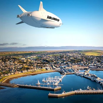 Airlander 10 poate transporta până la 100 de persoane (foto: Instagram)