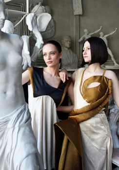 Creațiile - „Coloana Infinitului” și „Domnișoara Pogany” - FOTO: Georgescu Alina Roxana