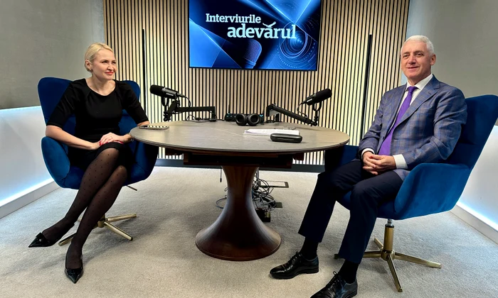 Adrian Țuțuianu la Interviurile Adevărul 0542 jpeg